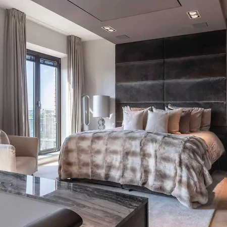 Luxury Penthouse 2bdr At Zuidas Business *