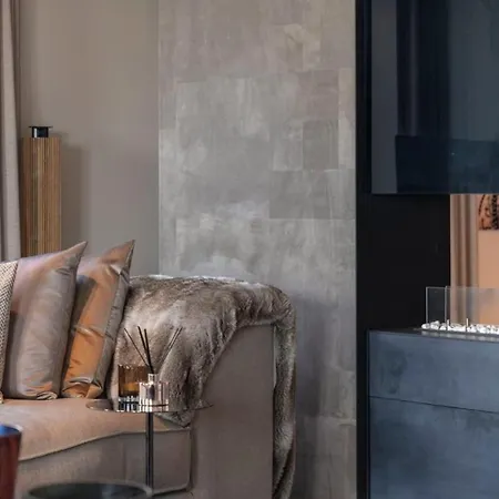Luxury Penthouse 2bdr At Zuidas Business
